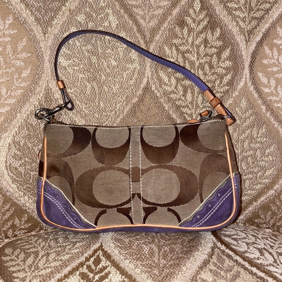 Coach Under the Sea Baguette - Picture 8 of 8